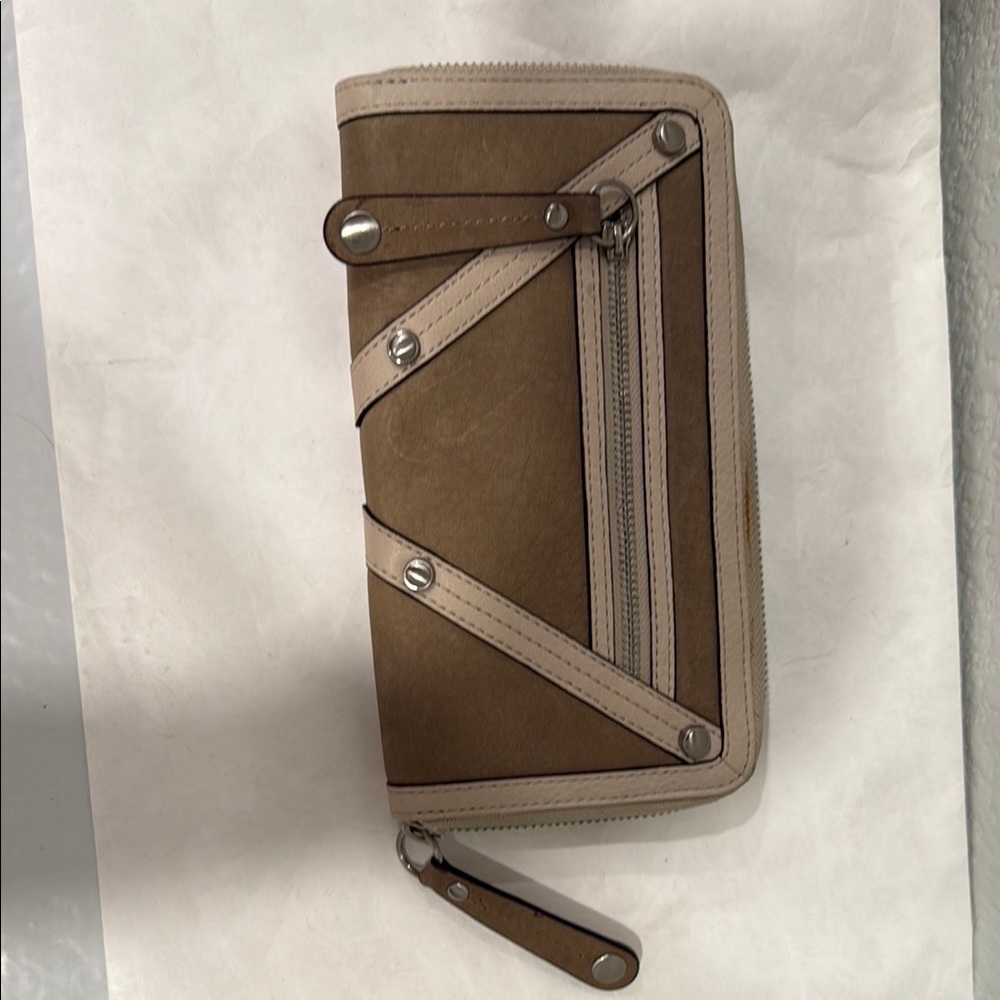 BMakowsky Brown and Tan Wallet EUC
